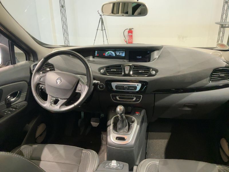 Renault Scenic 1.2 BOSE Edition — zdjęcie 13