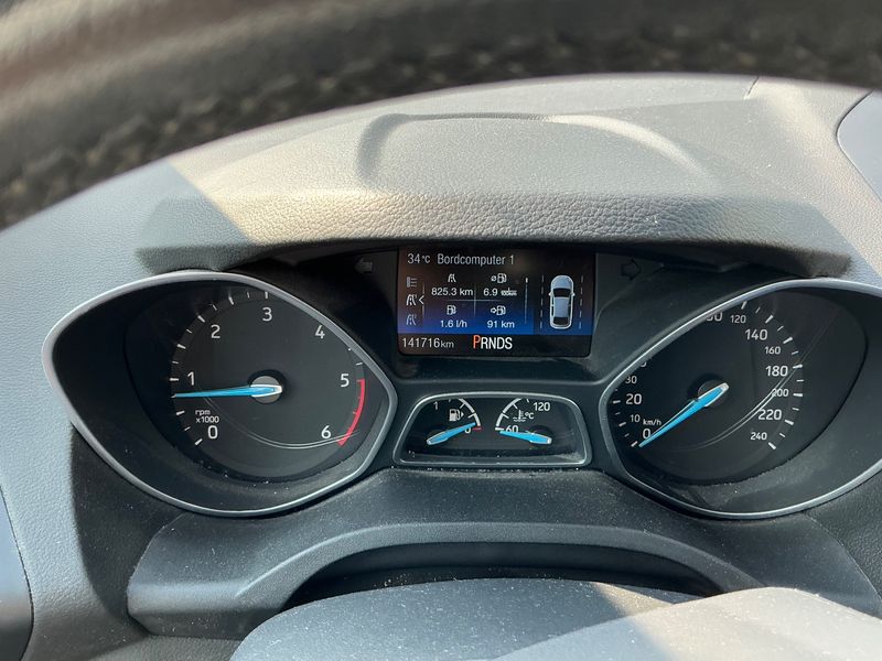 Ford Grand C-Max 2.0 TDCi Titanium — zdjęcie 13