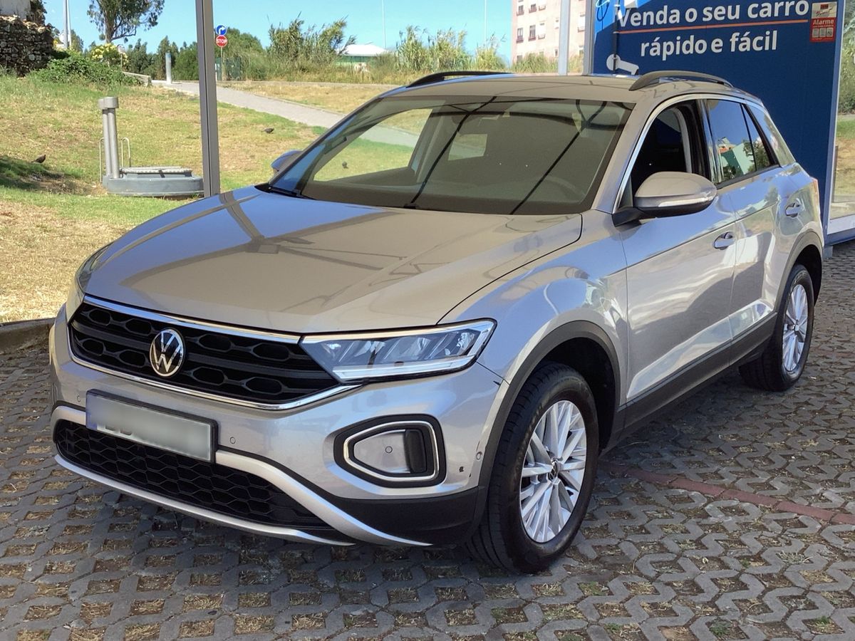 Volkswagen T-Roc 2023