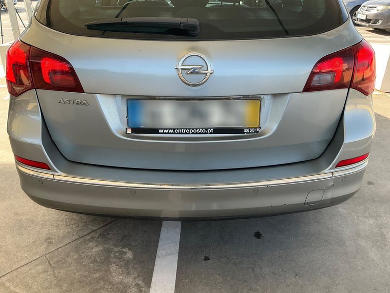 Opel Astra 1.7 CDTI Excellence 2014 – снимка 27