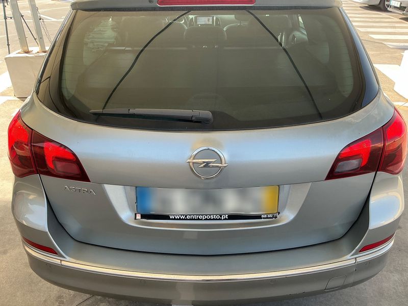 Opel Astra 1.7 CDTI Excellence 2014 – снимка 29