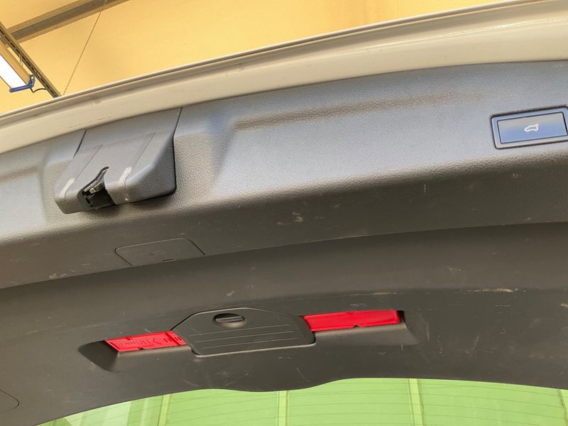 Volkswagen Sharan 2.0 TDI Highline BlueMotion Tech 2013 – снимка 37