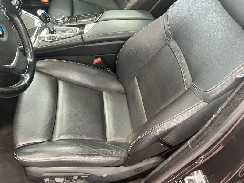 BMW 5er 520d xDrive Luxury 2015 – снимка 27