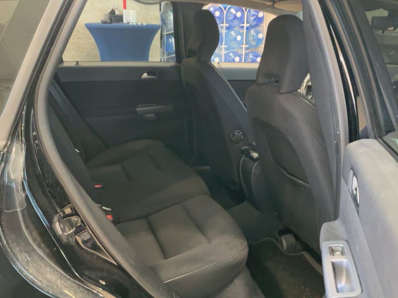 Volvo V50 1.6 D2 Kinetic — zdjęcie 14