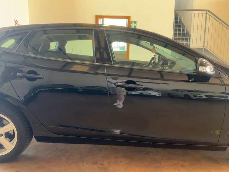 Volvo V40 2.0 D2 Kinetic — zdjęcie 7