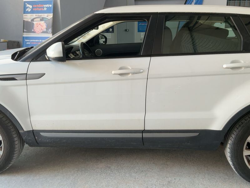Land Rover Evoque 2.2 Td4 Pure Technik 2015 – снимка 4