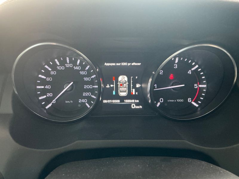 Land Rover Evoque 2.2 Td4 Pure Technik 2015 – снимка 19