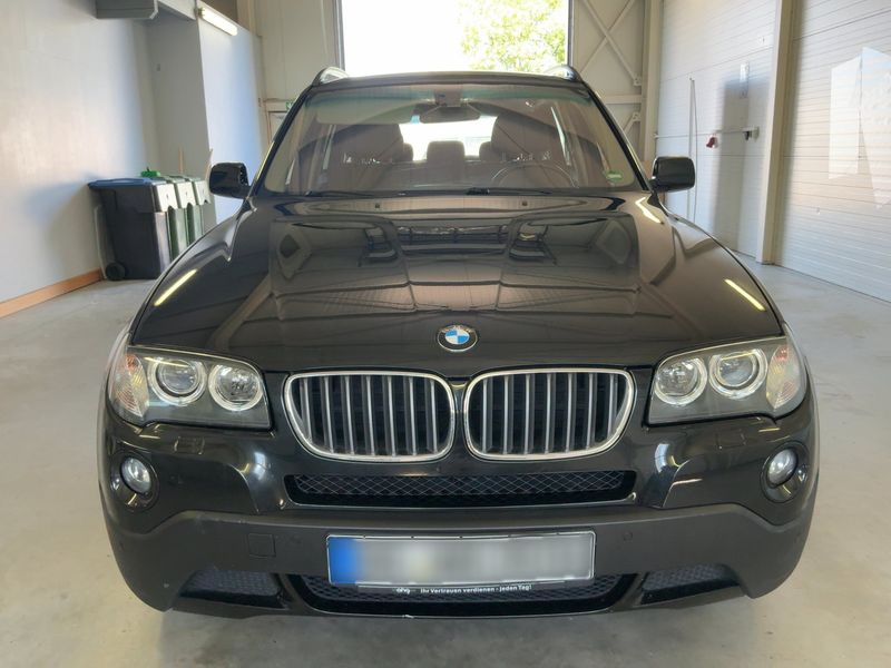 BMW X3 xDrive 20d Edition Exclusive — zdjęcie 9