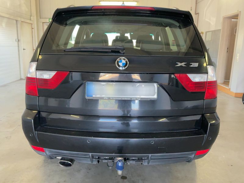 BMW X3 xDrive 20d Edition Exclusive — zdjęcie 5