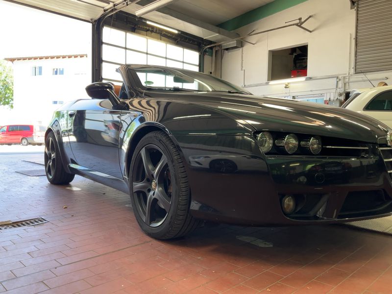Alfa Romeo Alfa Spider 2.2 JTS Exclusive — zdjęcie 8