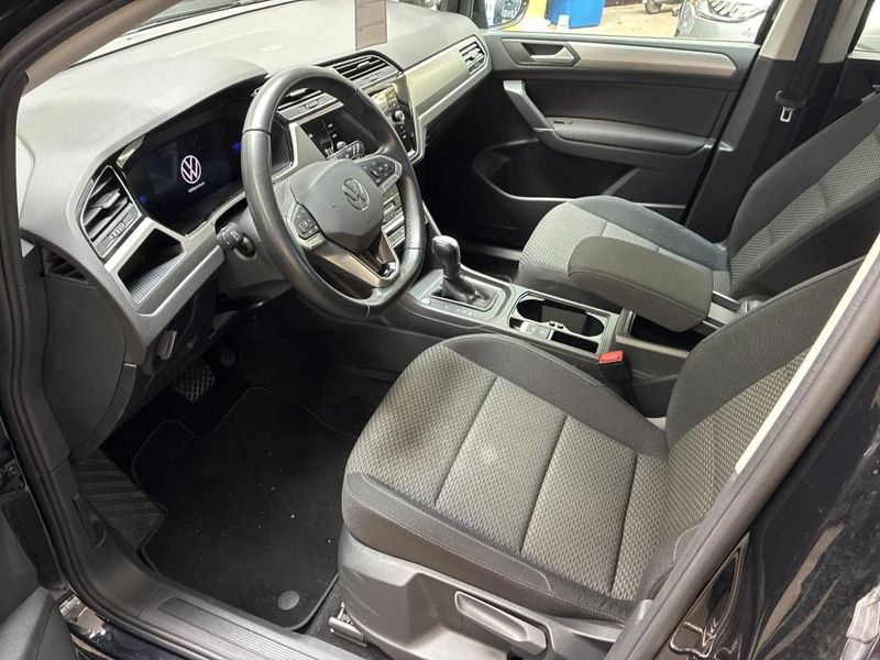 Volkswagen Touran 1.5 TSI ACT Comfortline BlueMotion Tech — zdjęcie 8