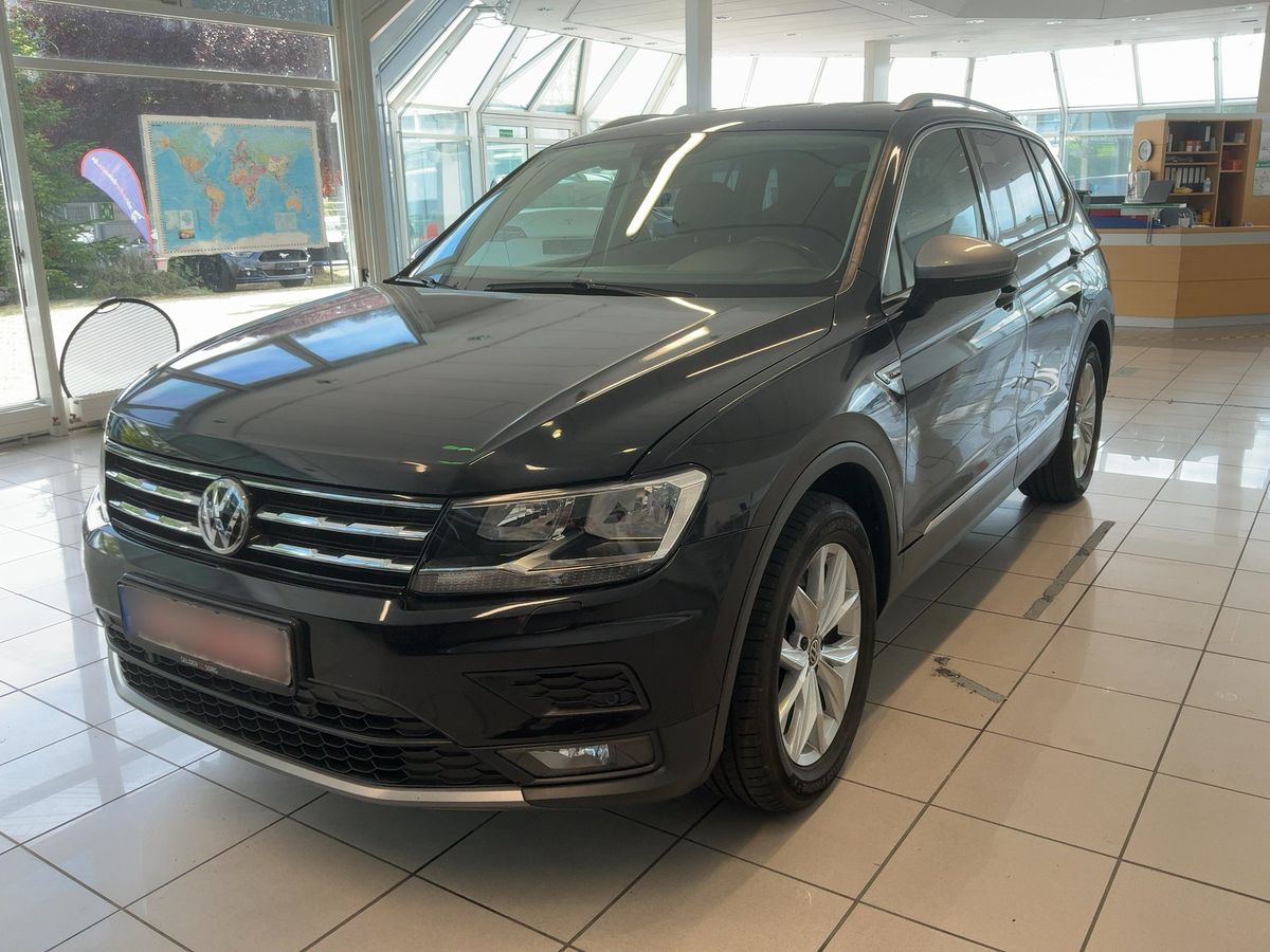 Volkswagen Tiguan 2019 — photo 1