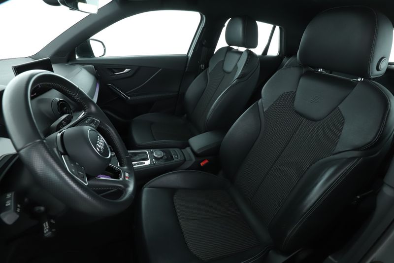 Audi Q2 2.0 TDI quattro Sport 2017 – снимка 16