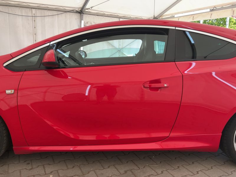 Opel Astra GTC 2.0 Turbo OPC 2015 – снимка 4