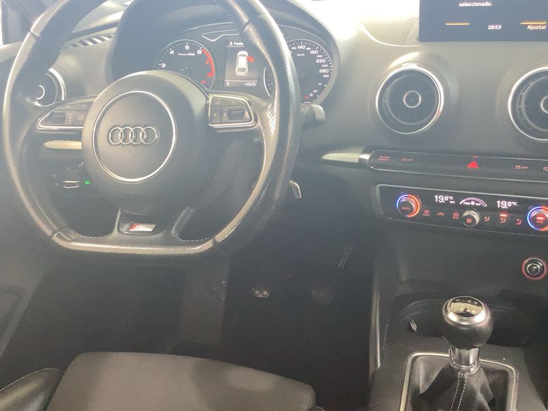 Audi A3 1.4 TFSI S line Sportpaket — zdjęcie 12