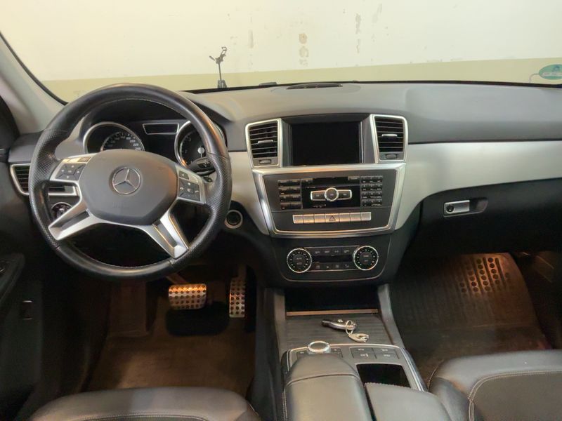 Mercedes-Benz M-Klasse ML 350 CDI BlueTEC — zdjęcie 12