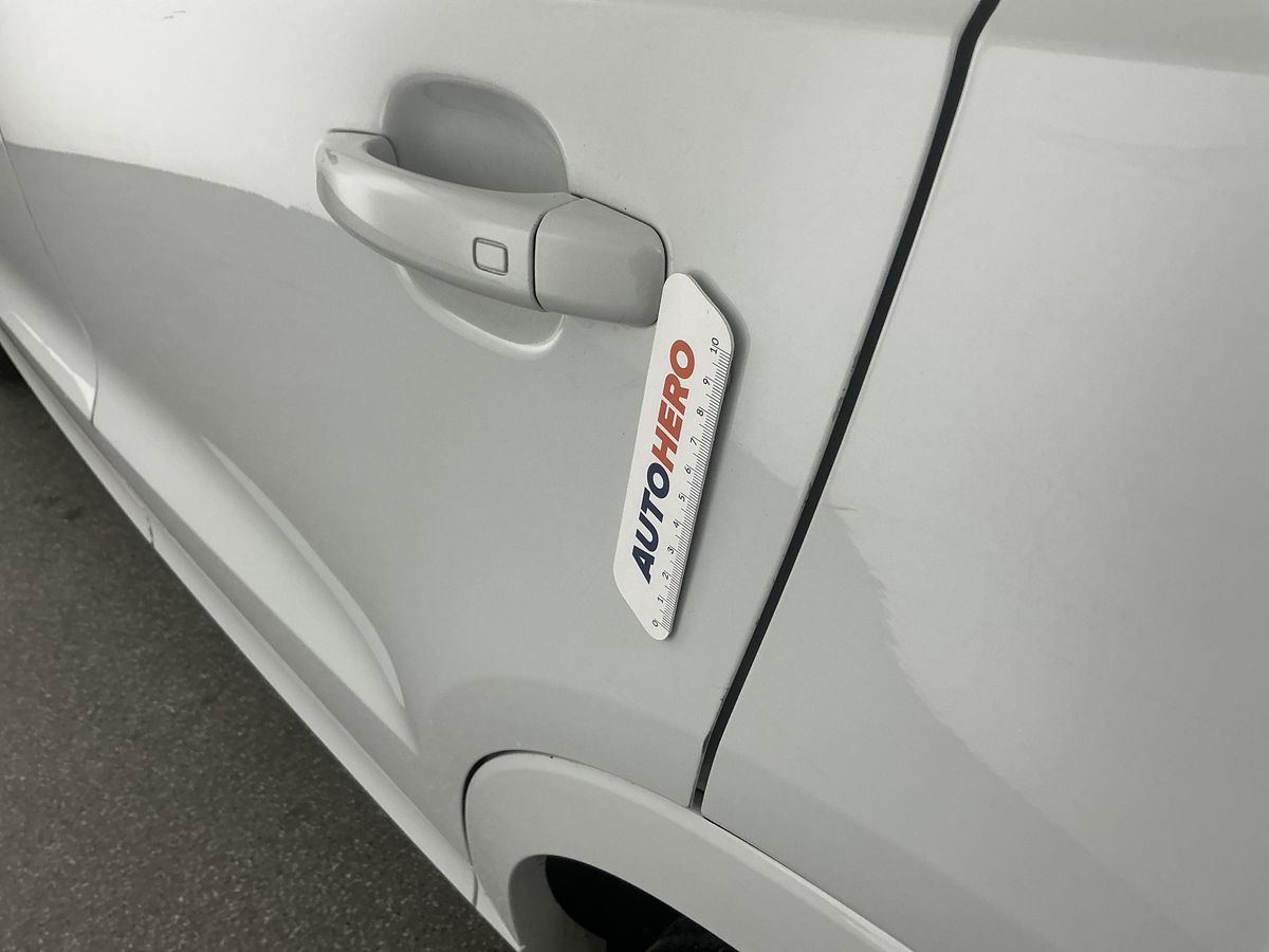 Audi Q3 2018 — photo 51
