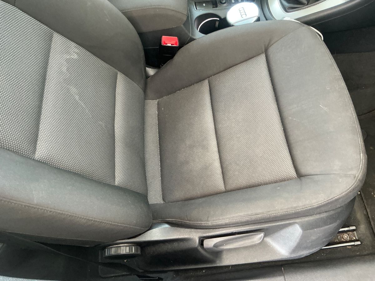 Audi Q3 2018 — photo 41