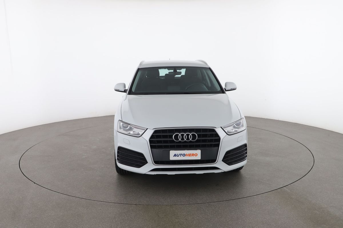 Audi Q3 2018 — photo 15