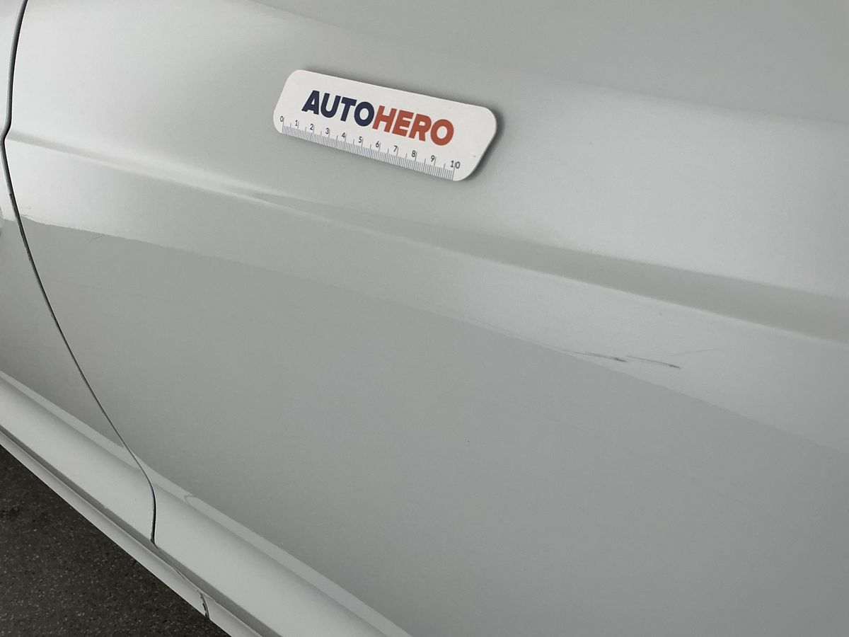Audi Q3 2018 — photo 52