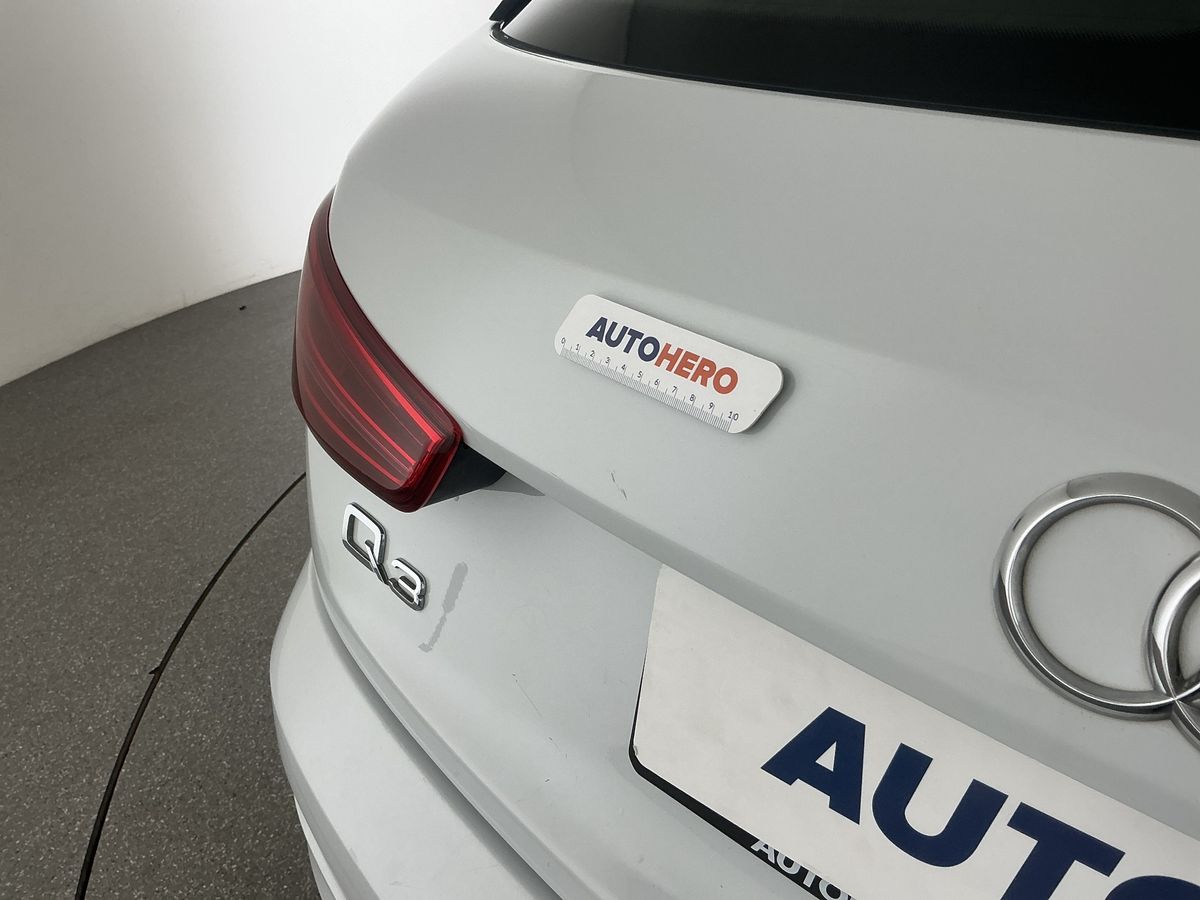 Audi Q3 2018 — photo 60