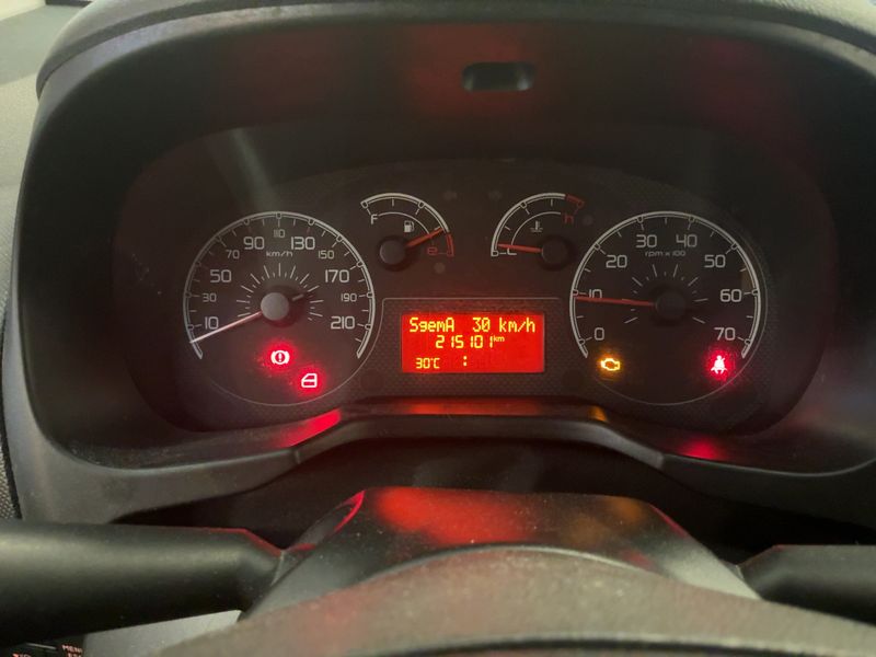 Fiat Qubo 1.4 Dynamic — zdjęcie 4