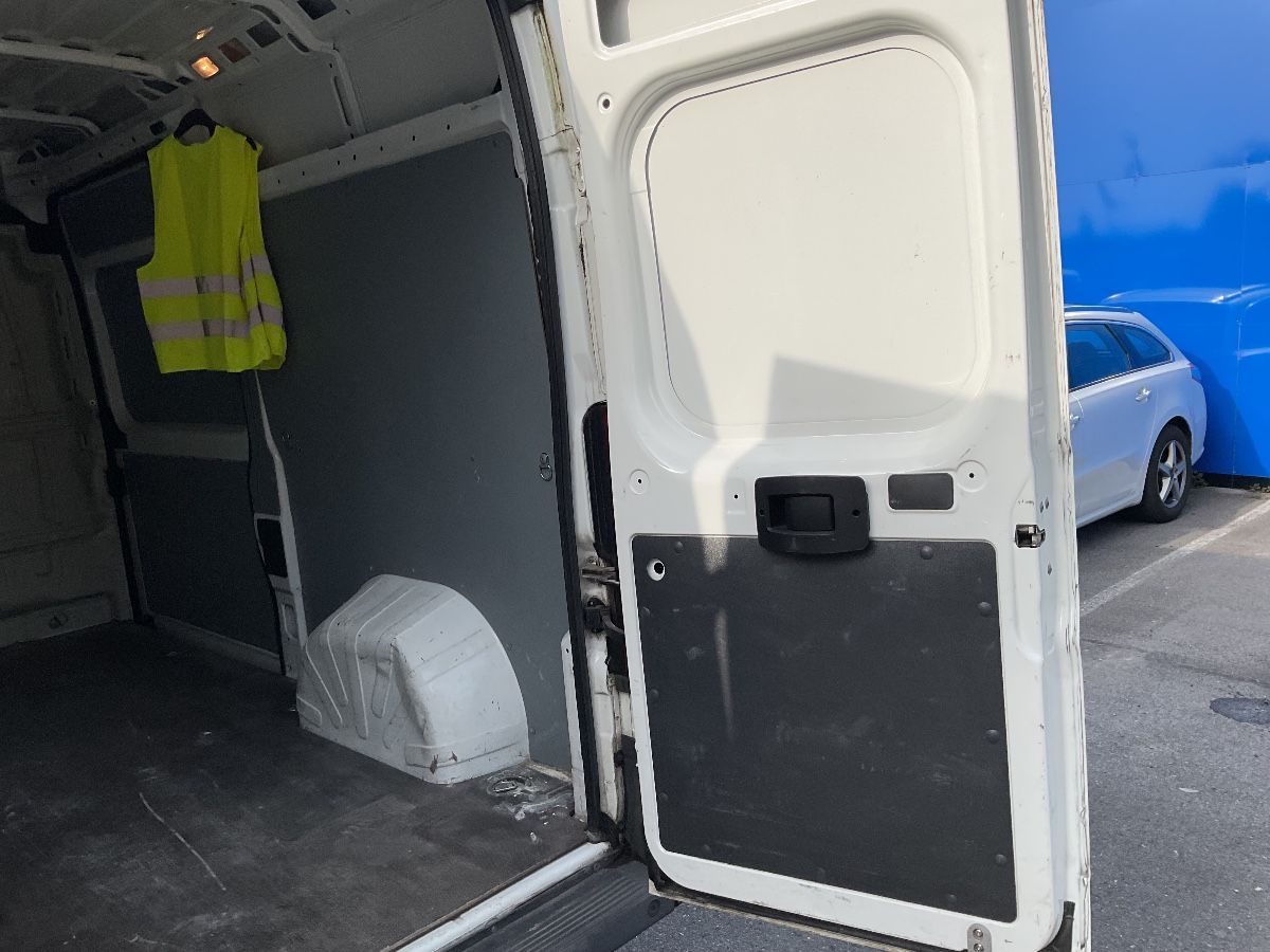 Peugeot Boxer 2017 — photo 33