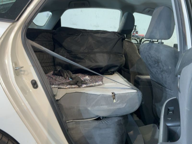 Toyota Prius 1.8 Life — zdjęcie 14