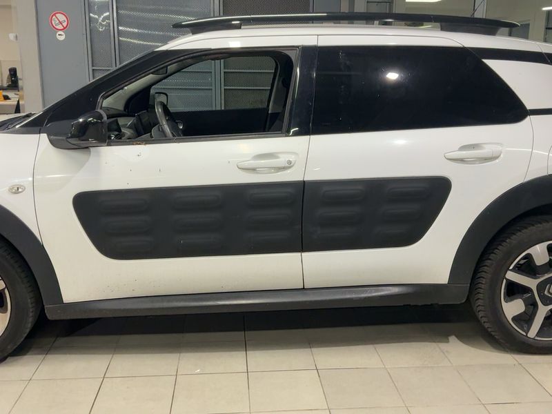 Citroen C4 Cactus 1.2 VTi Feel — zdjęcie 4