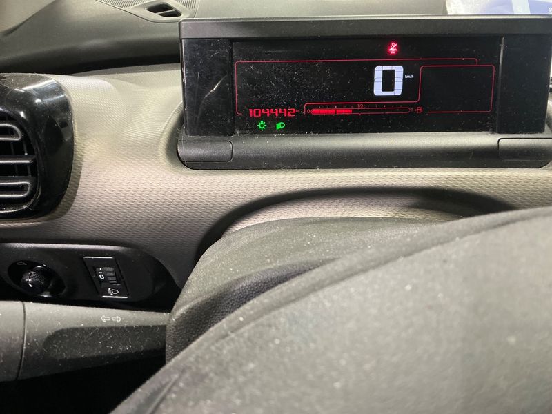 Citroen C4 Cactus 1.2 VTi Feel — zdjęcie 13
