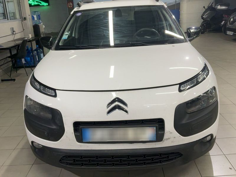 Citroen C4 Cactus 1.2 VTi Feel — zdjęcie 9
