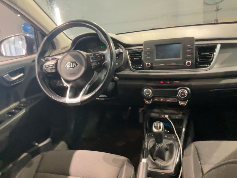 Kia Rio 1.0 TGDI Spirit — zdjęcie 12