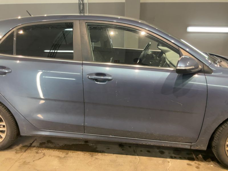 Kia Rio 1.0 TGDI Spirit — zdjęcie 7