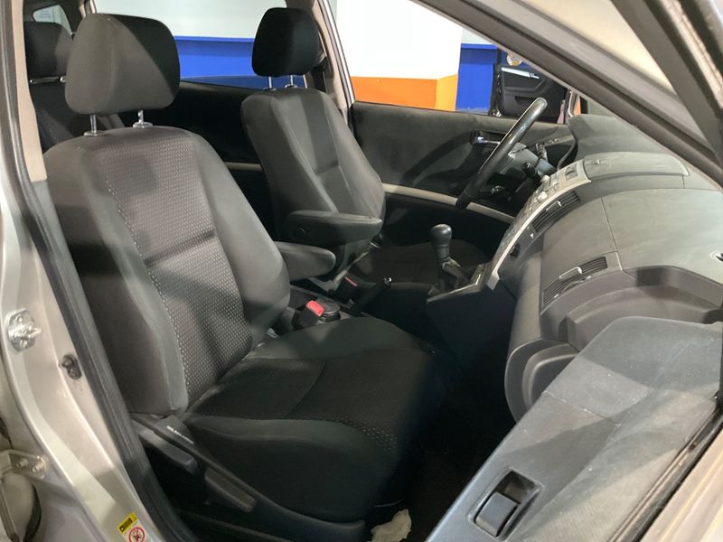 Toyota Corolla Verso 2.2 D-4D Terra — zdjęcie 3