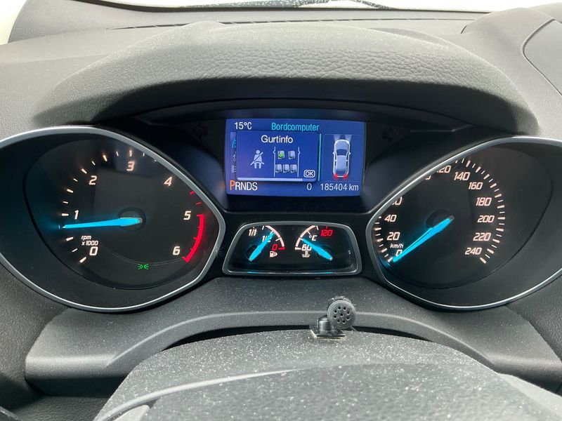 Ford Kuga 2.0 TDCi Individual — zdjęcie 13