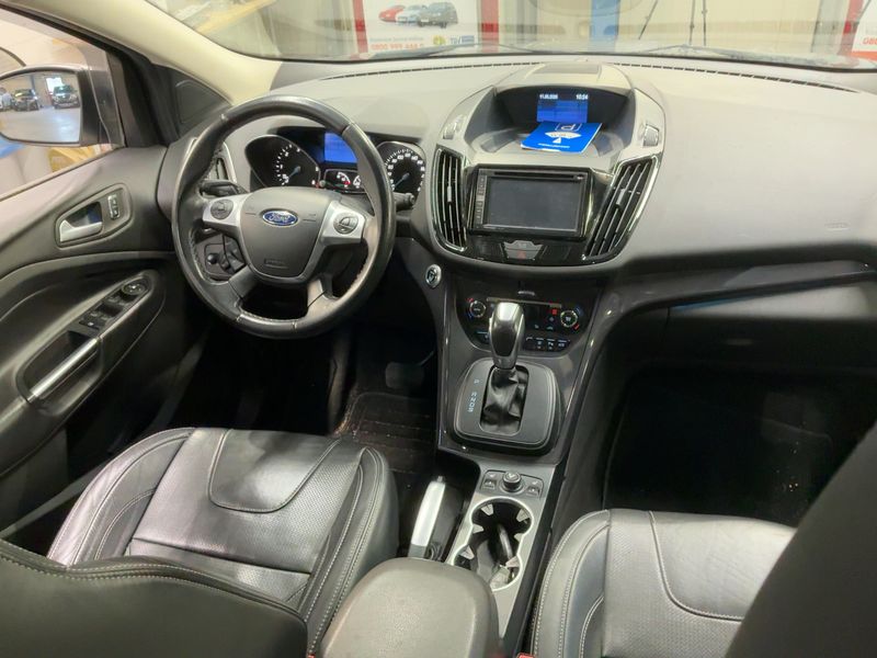 Ford Kuga 2.0 TDCi Individual — zdjęcie 12