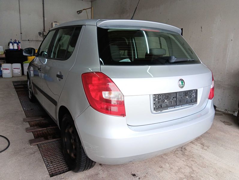 Skoda Fabia 1.2 Happy — zdjęcie 3