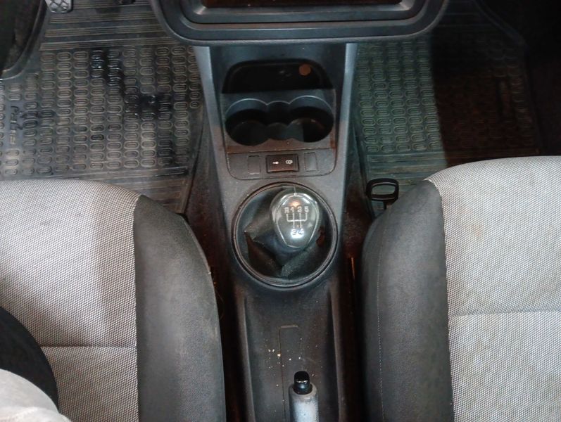 Skoda Fabia 1.2 Happy — zdjęcie 20