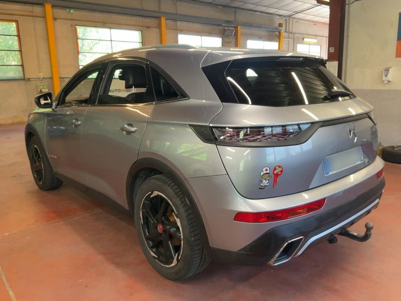 DS Automobiles DS7 Crossback 2.0 Blue-HDi Performance Line Plus — zdjęcie 3