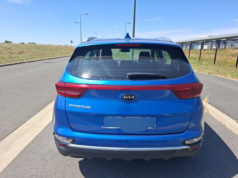 Kia Sportage 1.6 CRDi Active 2WD — zdjęcie 4