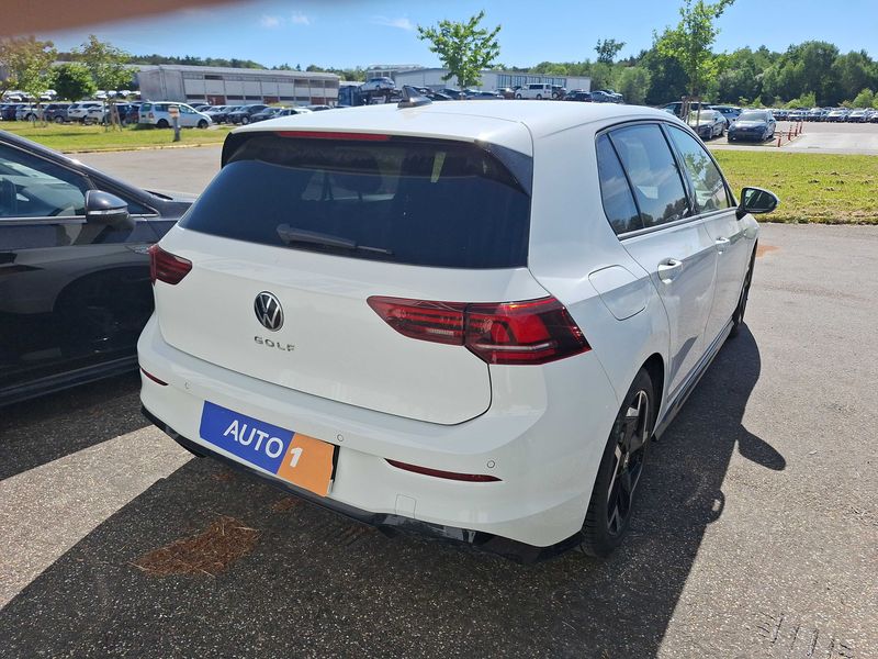 Volkswagen Golf VIII 1.5 TSI R-Line — zdjęcie 5