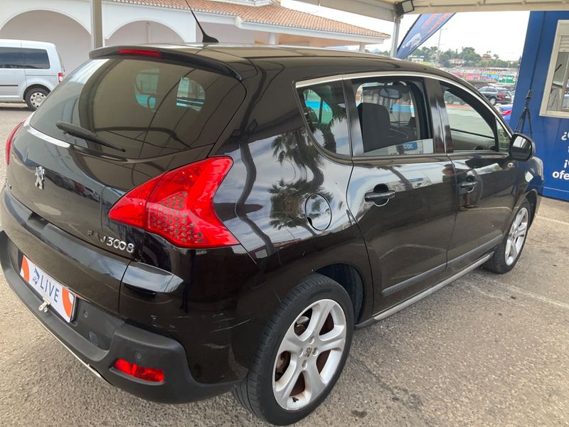 Peugeot 3008 1.6 HDi Allure 2011 – снимка 2