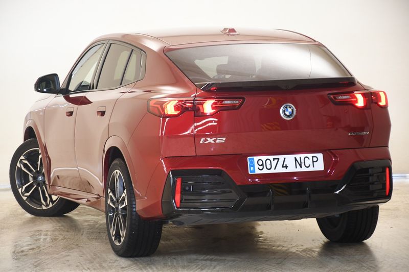 BMW iX2 eDrive20 M Sport — zdjęcie 5