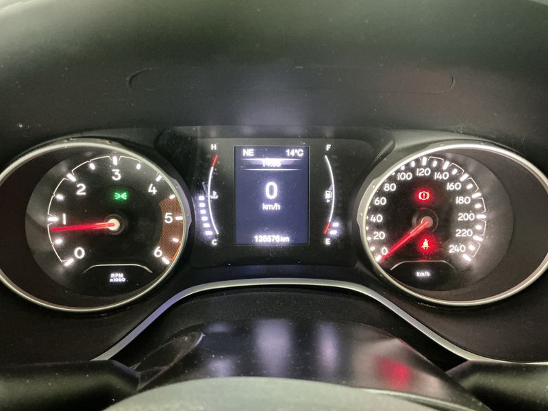 Jeep Compass 1.6 M-Jet Longitude FWD — zdjęcie 13