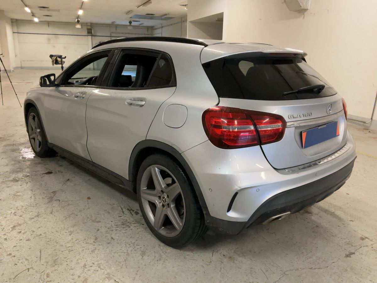 Mercedes-Benz GLA-Klasse 2019 — photo 7