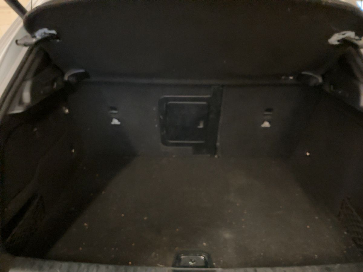 Mercedes-Benz GLA-Klasse 2019 — photo 16