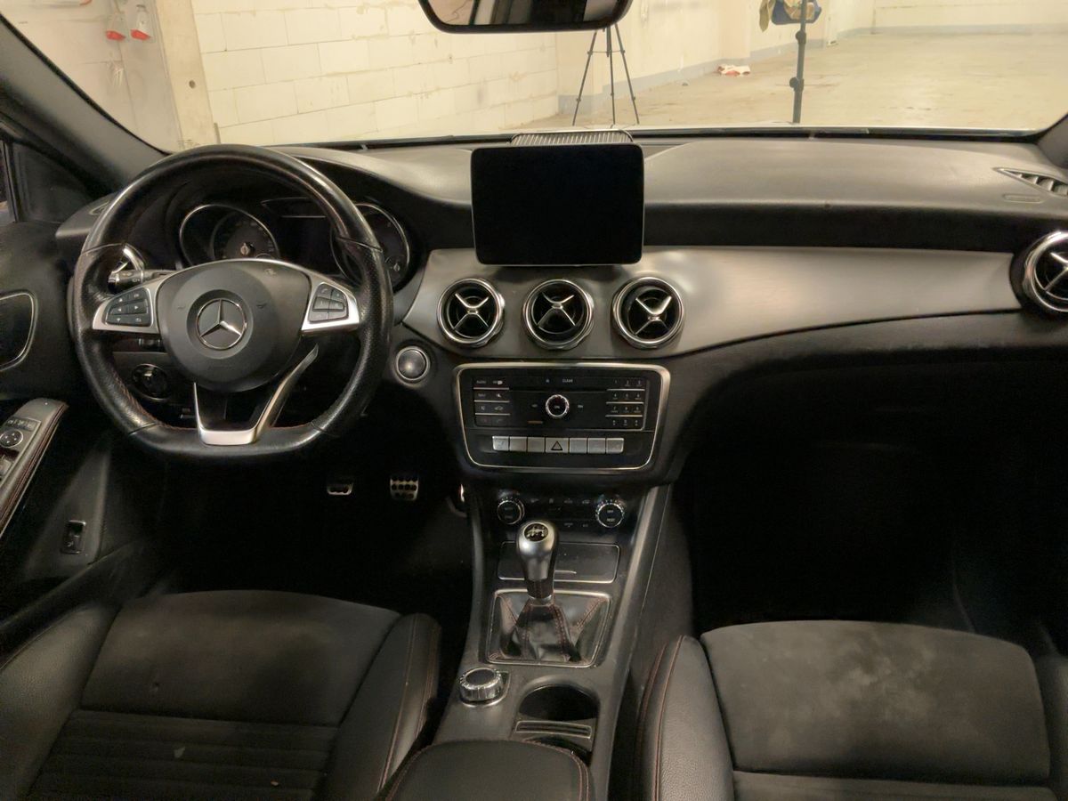 Mercedes-Benz GLA-Klasse 2019 — photo 18