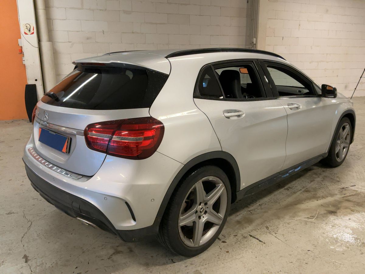 Mercedes-Benz GLA-Klasse 2019 — photo 9