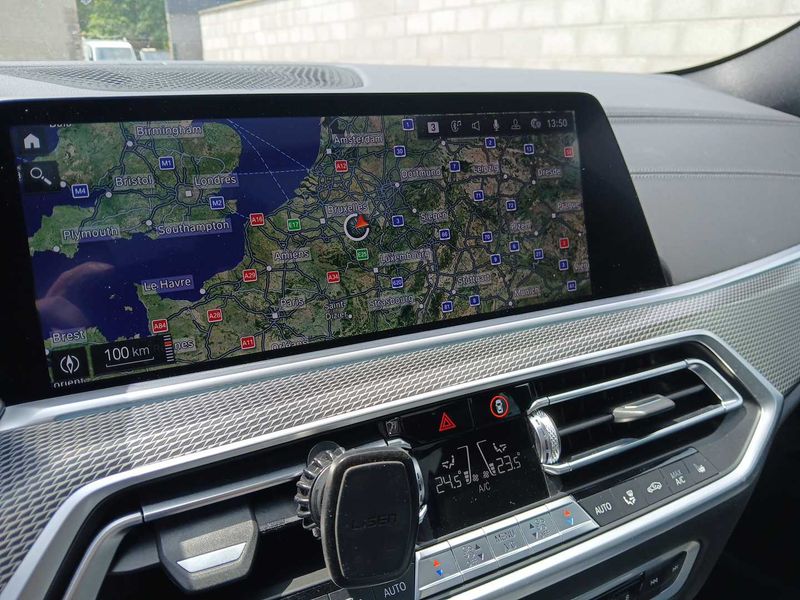 BMW X6 xDrive 40i M Sport — zdjęcie 13