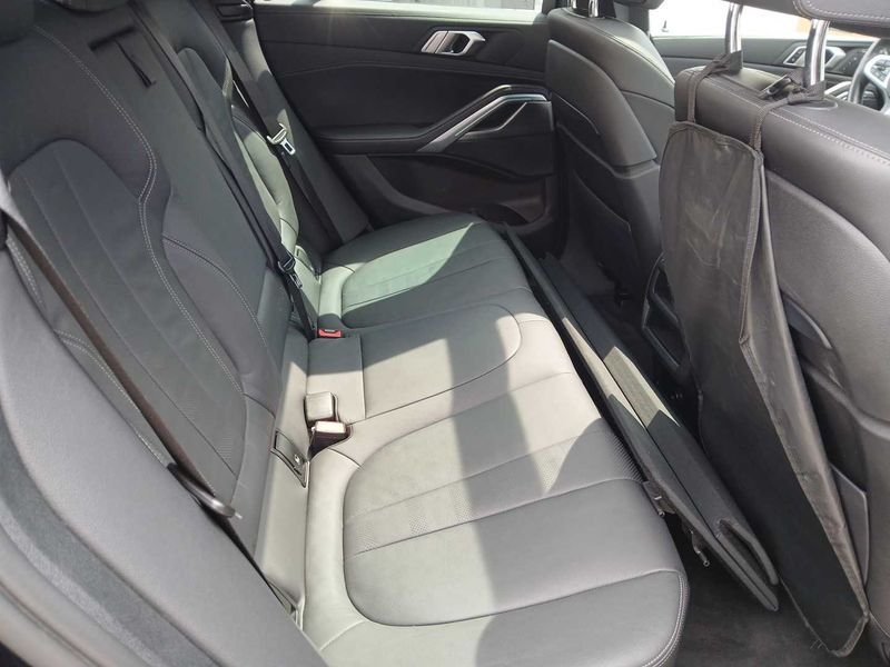 BMW X6 xDrive 40i M Sport — zdjęcie 14